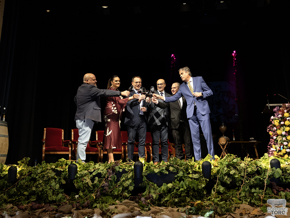 Un año más la Fiesta de la Vendimia supera todas las expectativas 2 Pregon