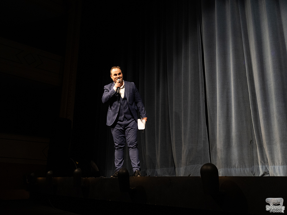 Exito tras la Gala Solidaria “Toro con Valencia” 11 Gala Solidaria Valencia 11