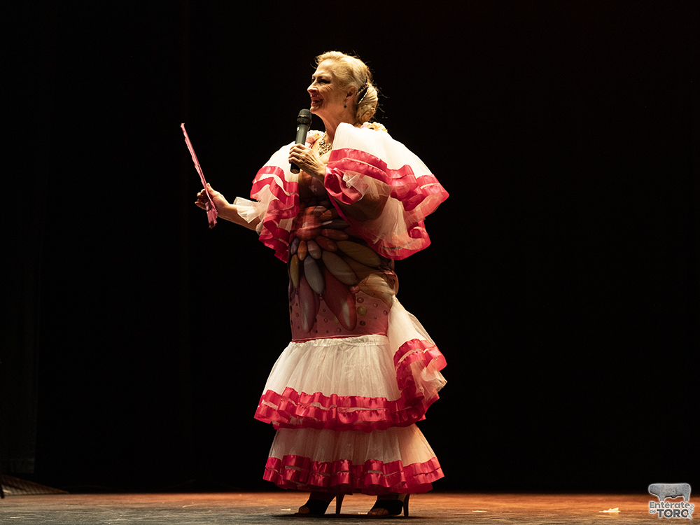 Exito tras la Gala Solidaria “Toro con Valencia” 15 Gala Solidaria Valencia 15