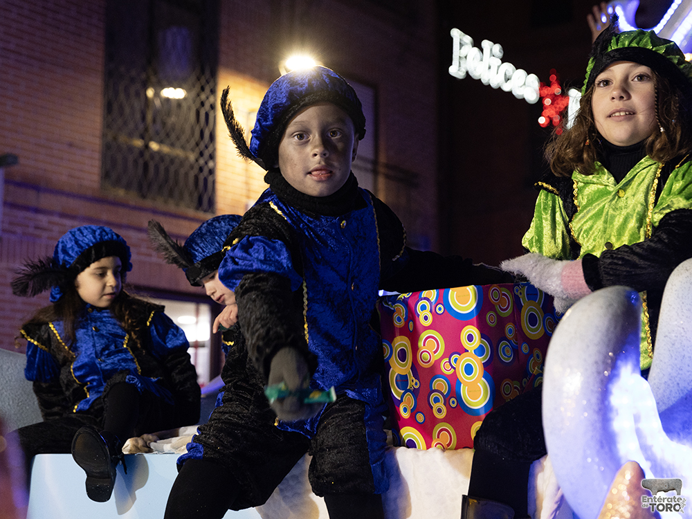 Los Reyes Magos recogen la llave mágica de la ciudad para entregar los regalos 20 Reyes Magos 20