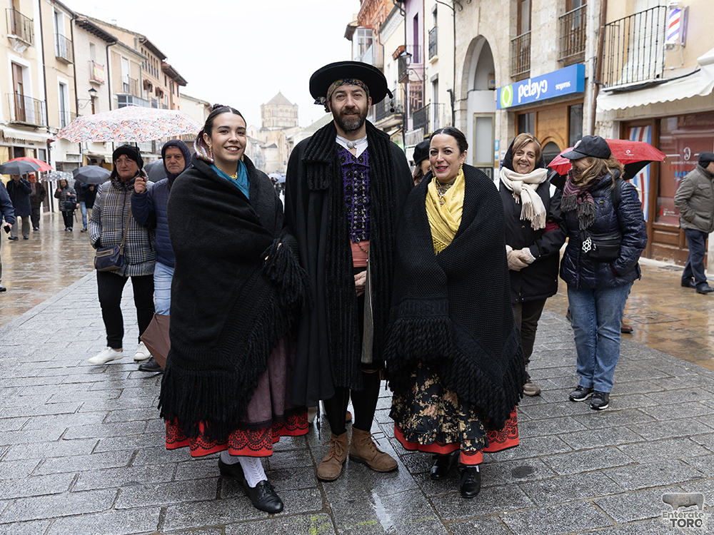 Carmen de Casas y Adolfo González protagonistas de la tradicional “Boda de Carnaval” 20 Boda Tradicional Adultos 20