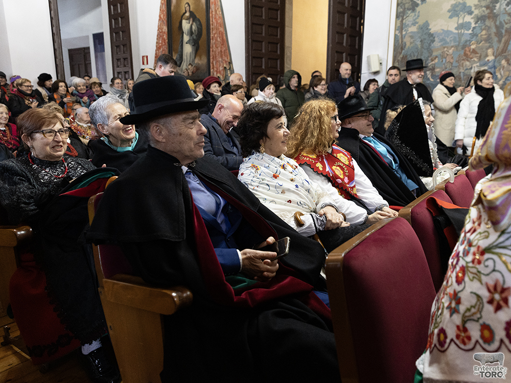 Carmen de Casas y Adolfo González protagonistas de la tradicional “Boda de Carnaval” 5 Boda Tradicional Adultos 5