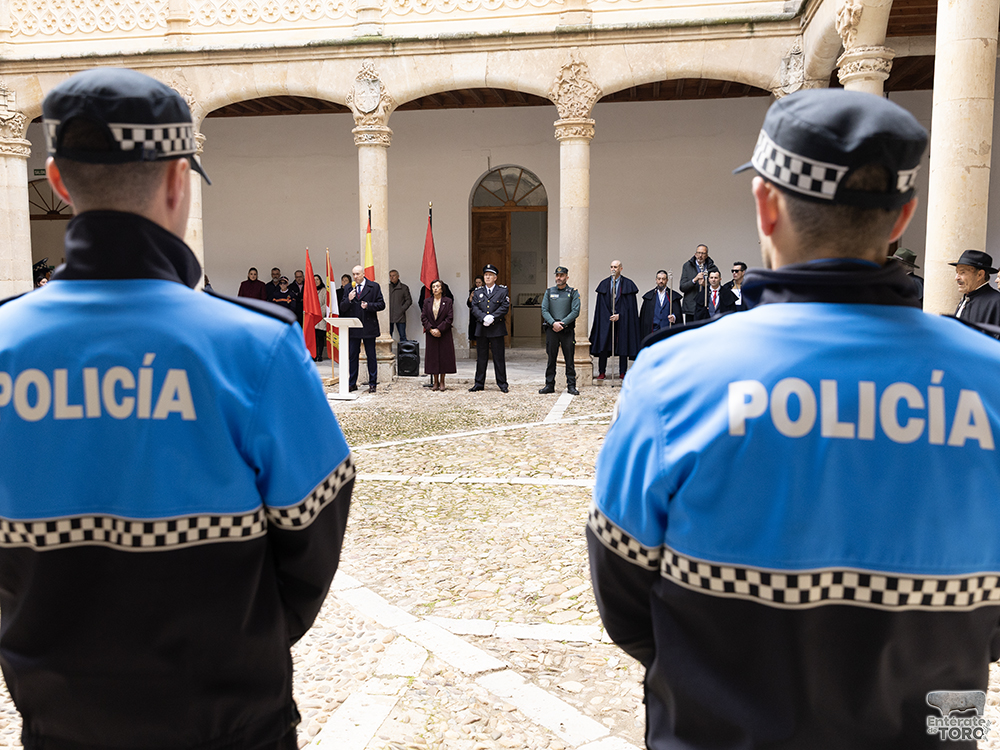 La Policía Local de Toro celebra el día del Angel junto con la Cofradía y la ciudad 11 Dia del Angel 11