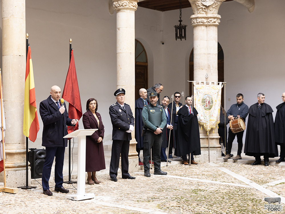 La Policía Local de Toro celebra el día del Angel junto con la Cofradía y la ciudad 6 Dia del Angel 6