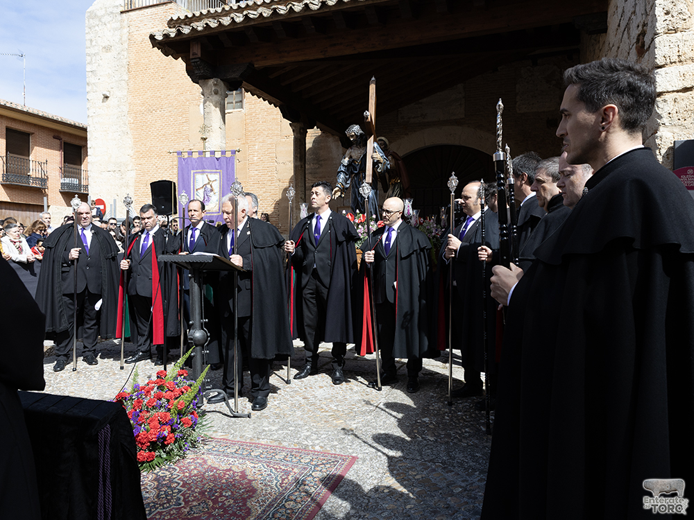 Los “Cagalentejas” ya recorren las calles de Toro tras su bendición 18 Bendicion Conqueros 18