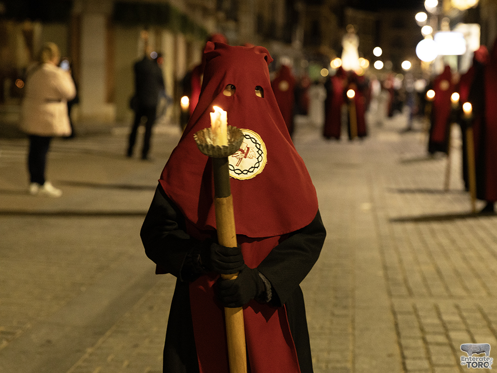 El Santísimo Cristo de la Misericordia ilumina las calles en su procesión 8 Cristo Misericordia 8
