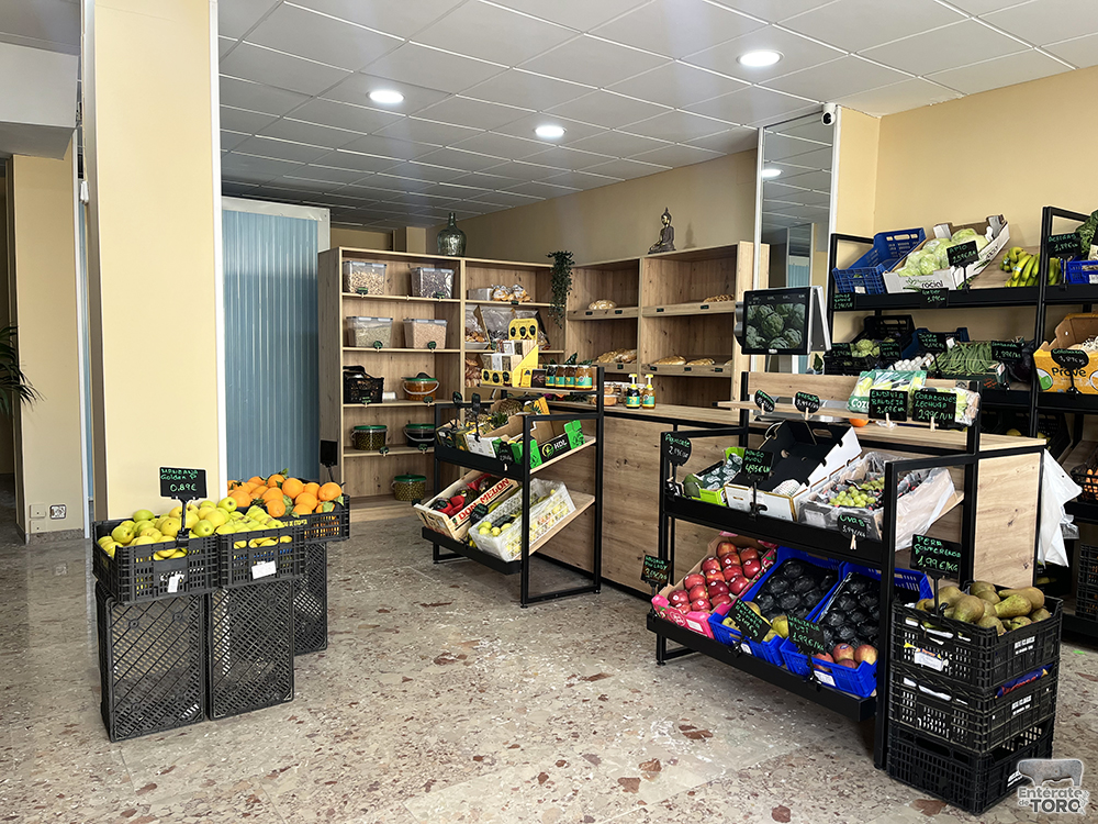 Una nuevo comercio abre sus puertas en Toro, “Las Canarias" 1 Fruteria 1
