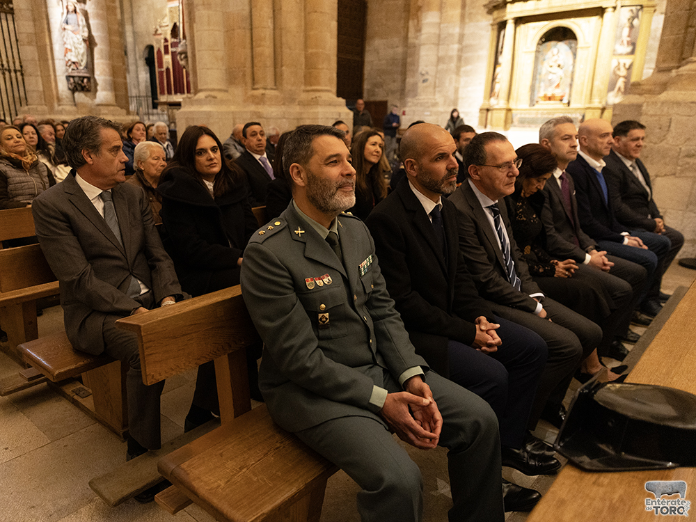 Un pregón lleno de historia y emoción a cargo del barítono toresano y zamorano Luis Santana 13 Pregon 13