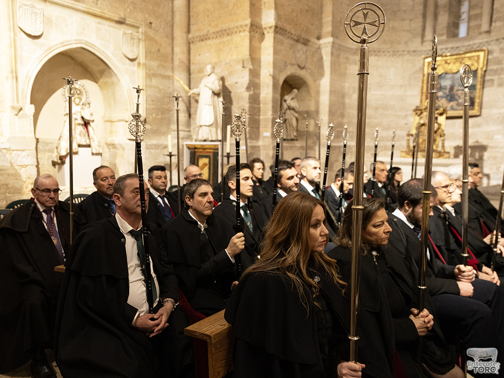 Un pregón lleno de historia y emoción a cargo del barítono toresano y zamorano Luis Santana 16 Pregon 16