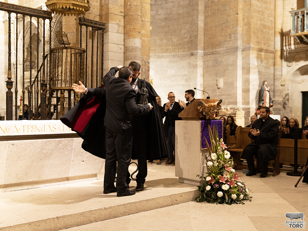 Un pregón lleno de historia y emoción a cargo del barítono toresano y zamorano Luis Santana 4 Pregon 4