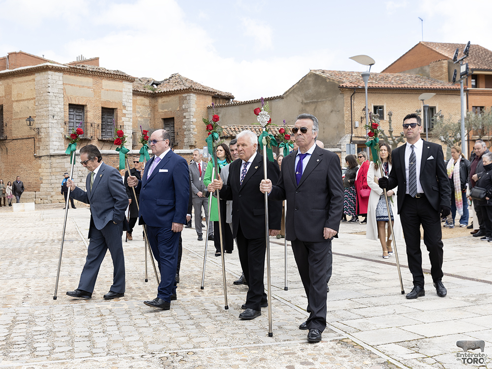 Un emotivo Domingo de Resurrección despide la Semana Santa Toresana 2 Resurrecion 2