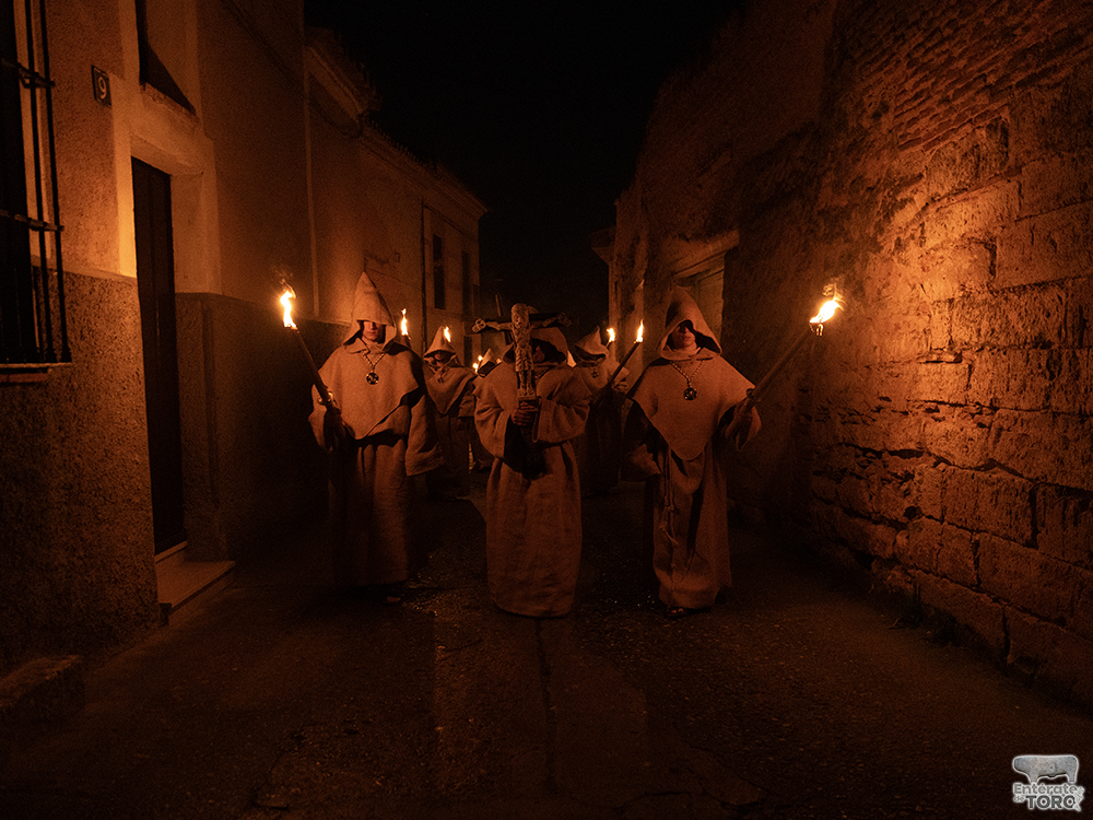 La Penitente Hermandad de las Siete Palabras protagonista del Sábado de Pasión. 16 Siete Palabras 16