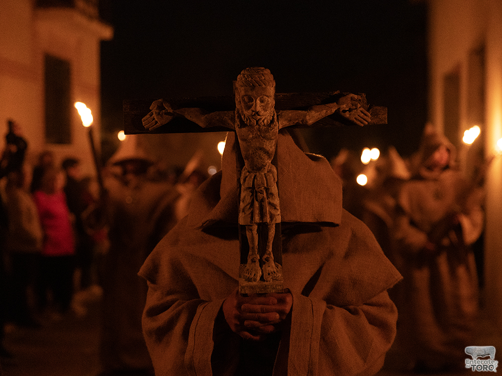 La Penitente Hermandad de las Siete Palabras protagonista del Sábado de Pasión. 17 Siete Palabras 17