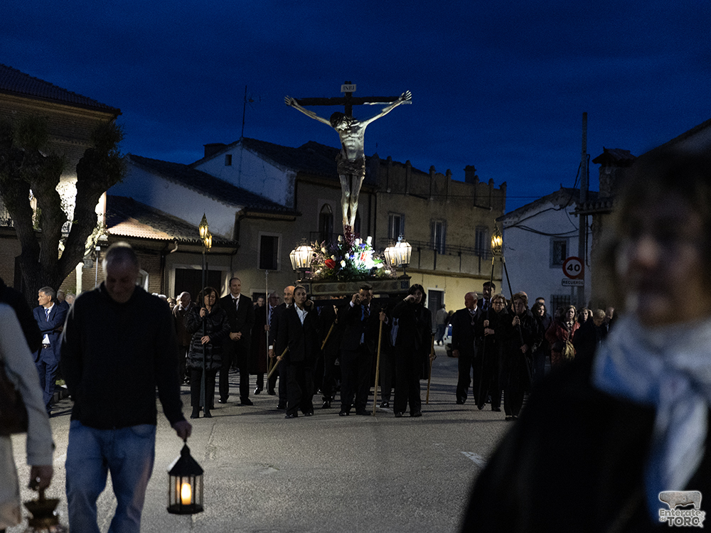 La Cofradía de la Santísima Vera Cruz protagonista en la noche del Jueves Santo 13 Tagarabuena 13