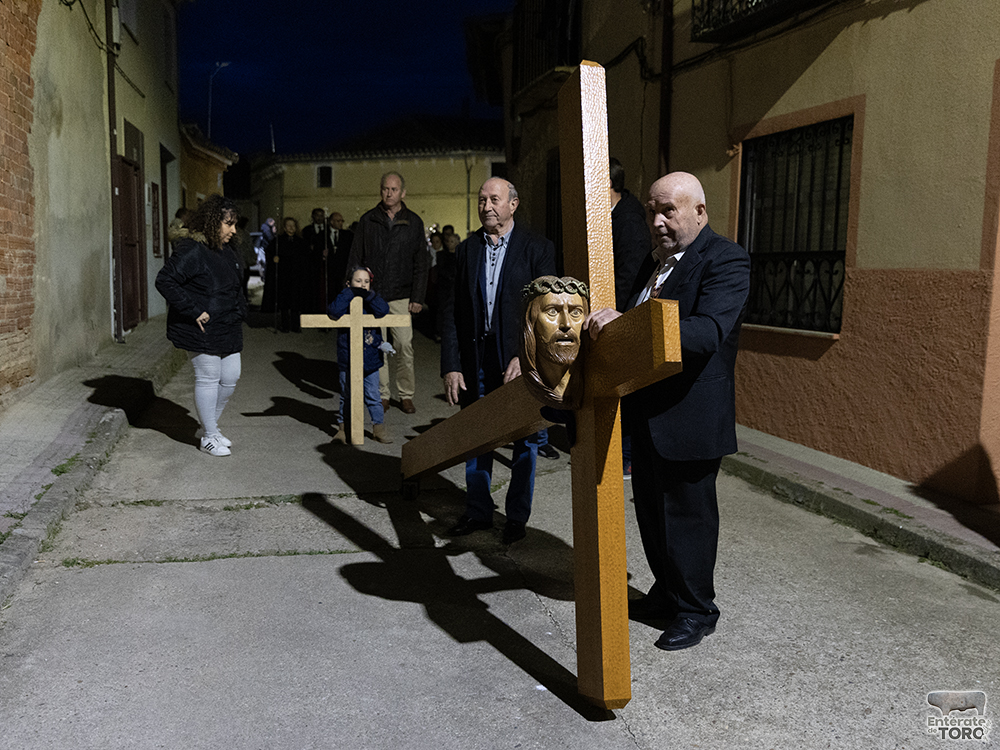 La Cofradía de la Santísima Vera Cruz protagonista en la noche del Jueves Santo 6 Tagarabuena 6