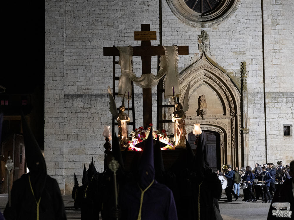 El Santo Ecce-Hommo ya espera la madrugada del Viernes Santo en Santa Catalina 5 Traslado Ecce Homo 5