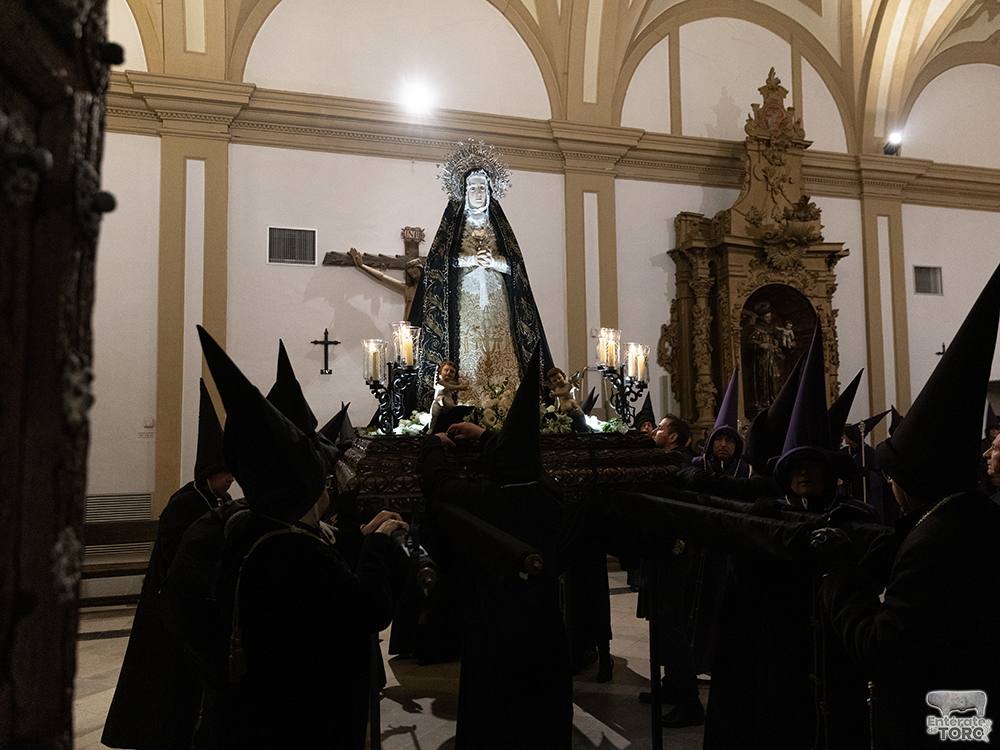 El Santo Ecce-Hommo ya espera la madrugada del Viernes Santo en Santa Catalina 9 Traslado Ecce Homo 9