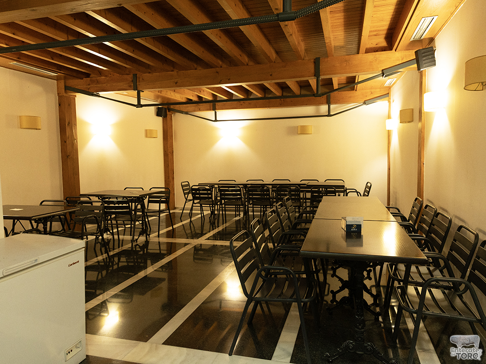 "El Último Bodaco" abre sus puertas con más espacio, desayunos y las hamburguesas que nos conquistaron a todos 8 Ultimo Bocado 8