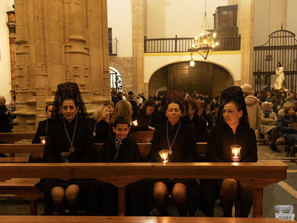 Se cancela la procesión de Nuestra Señora de los Dolores por el mal tiempo 18 Viernes de Dolores 18