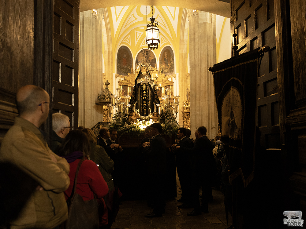 Se cancela la procesión de Nuestra Señora de los Dolores por el mal tiempo 4 Viernes de Dolores 4