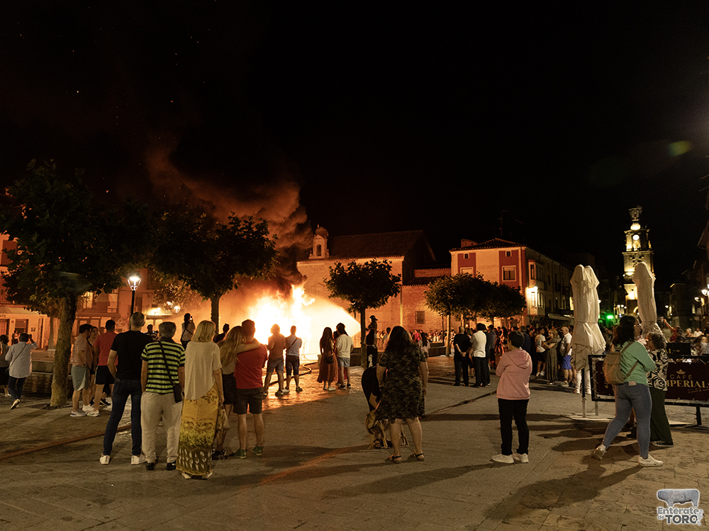 Hogueras por la noche de San Juan 11 San Juan 11