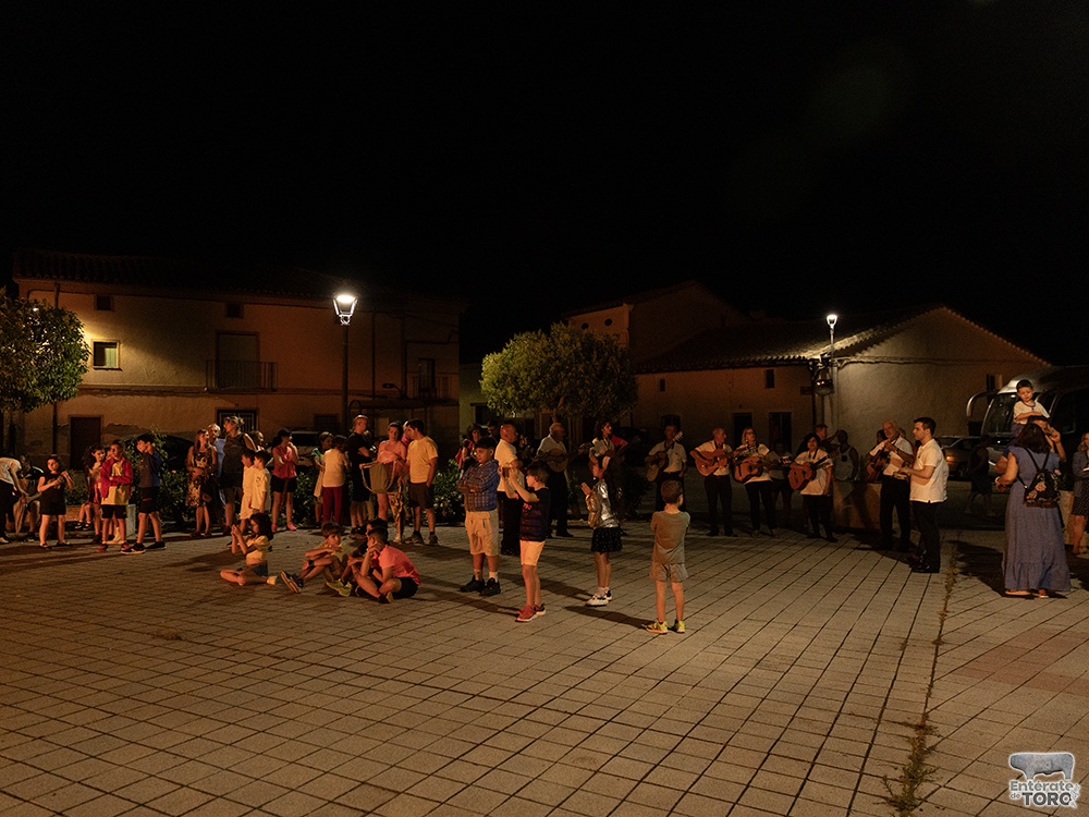 Hogueras por la noche de San Juan 8 San Juan 8