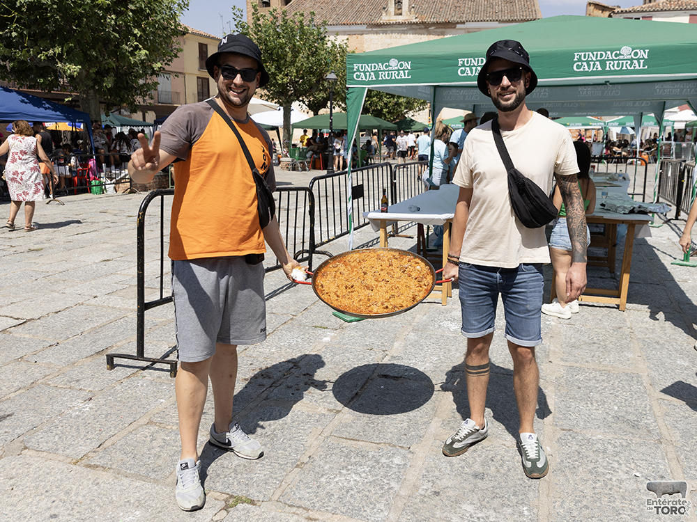 El cuarto día de Ferias y Fiestas de San Agustín llena la Glorieta 21 Dia Penas 21