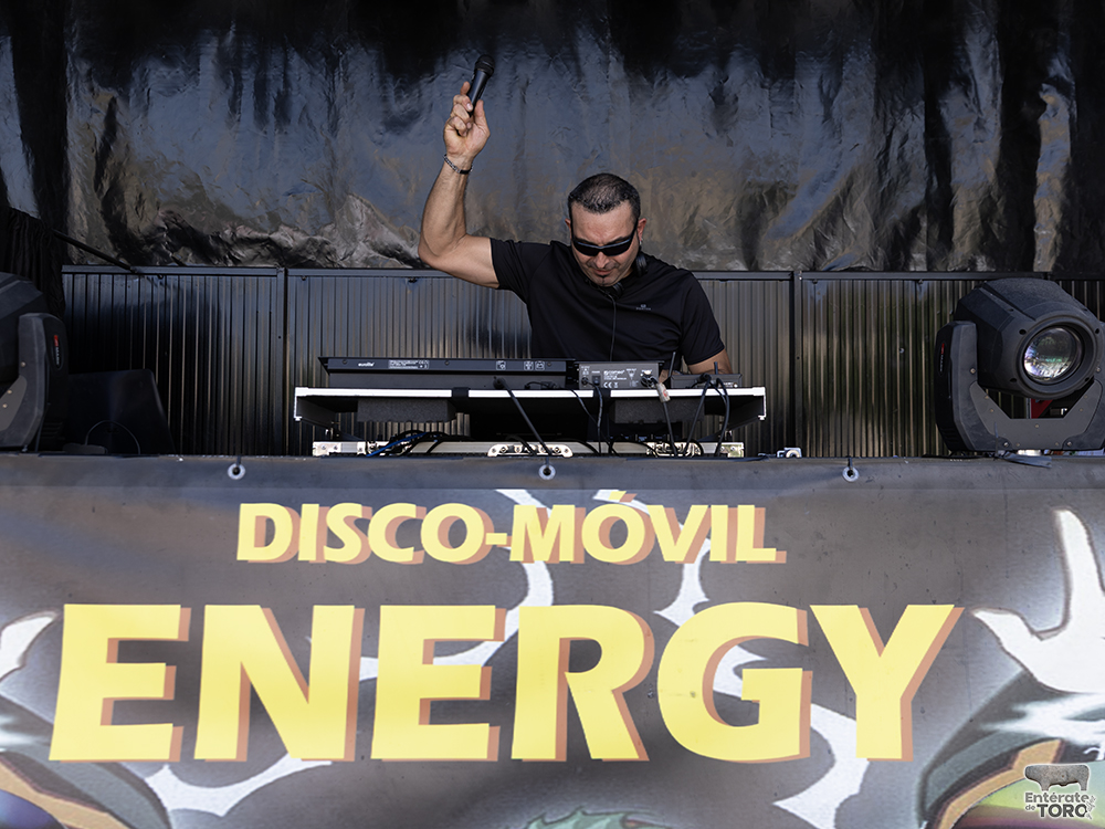 El cuarto día de Ferias y Fiestas de San Agustín llena la Glorieta 5 Dia Penas 5