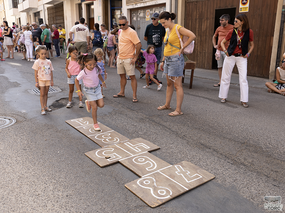 “Chiguitos y chiguitas”, protagonistas del martes de fiestas 6 Dia de los ninos 6