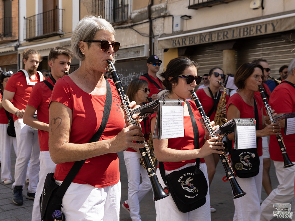 El Ayuntamiento de Toro restablece los vínculos que nos unían a Condom 10 Domingo 24 10