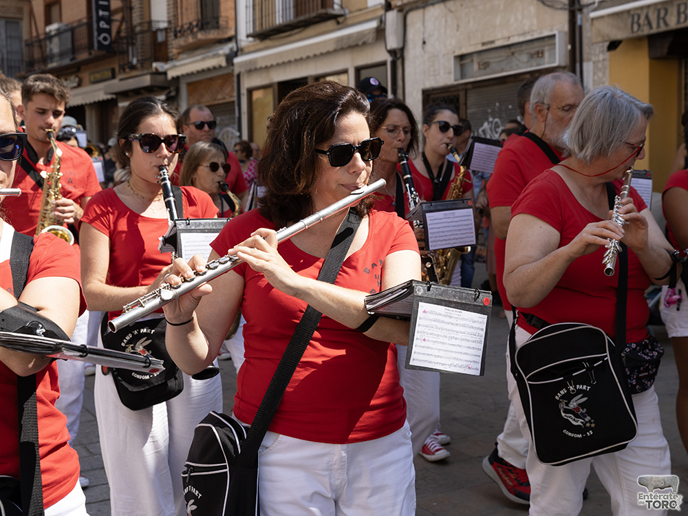 El Ayuntamiento de Toro restablece los vínculos que nos unían a Condom 11 Domingo 24 11
