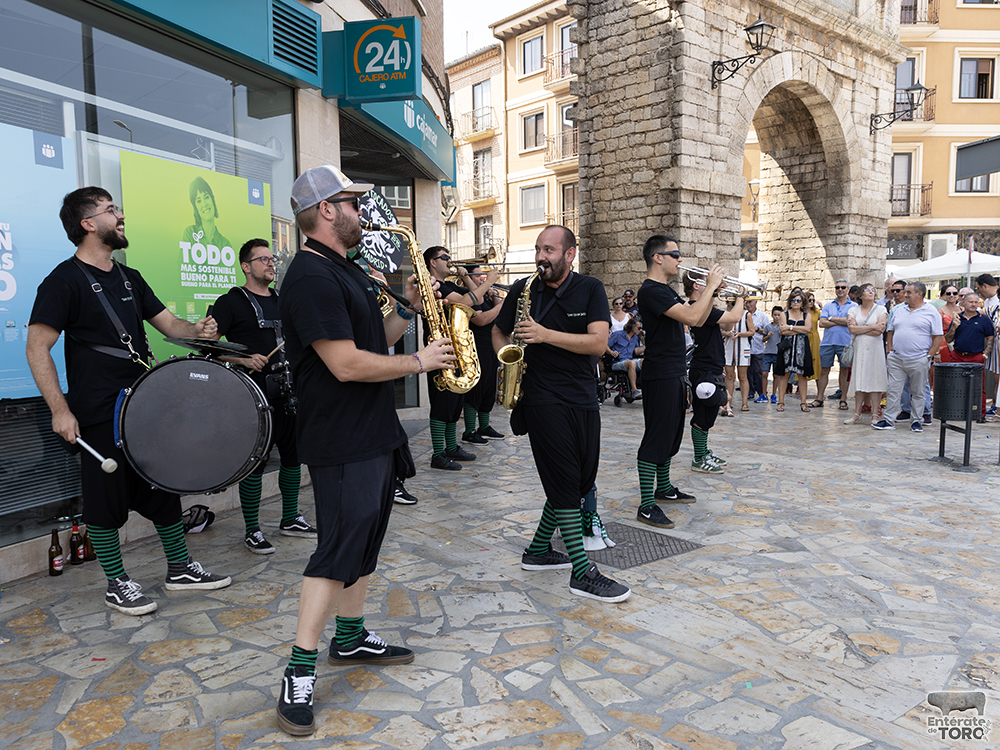 El Ayuntamiento de Toro restablece los vínculos que nos unían a Condom 5 Domingo 24 5
