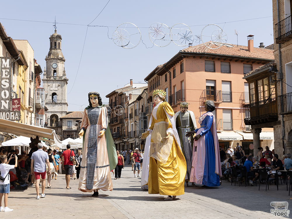 El Ayuntamiento de Toro restablece los vínculos que nos unían a Condom 6 Domingo 24 6