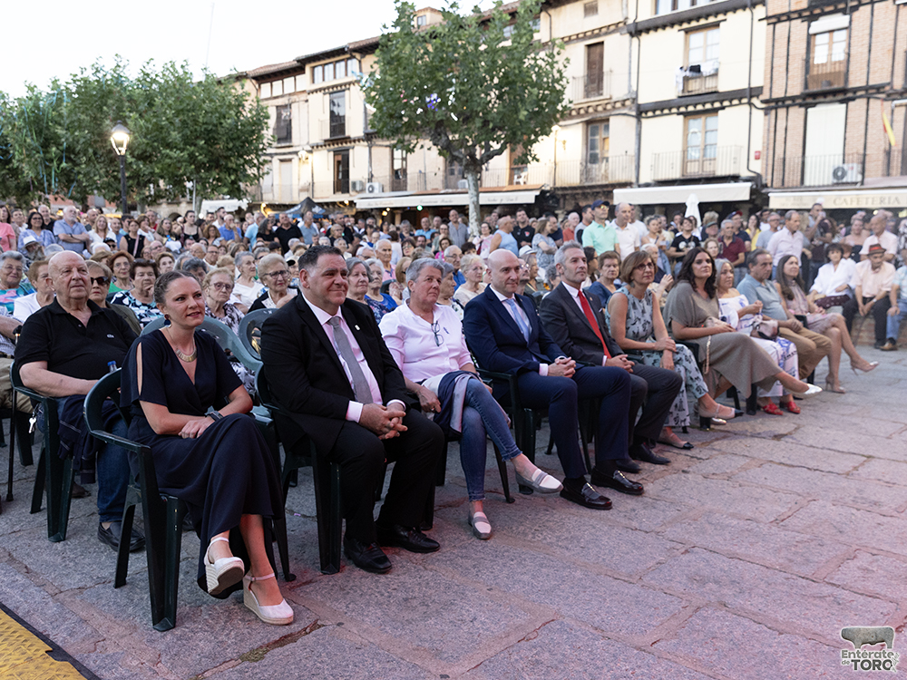 La tradicional mojada da comienzo a las Ferias y Fiestas de San Agustín 4 Mojada y pregon 4