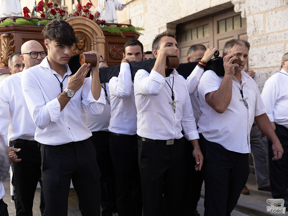Toro vive un intenso fin de semana de actos religiosos y procesiones 14 Cristo Amparo 15