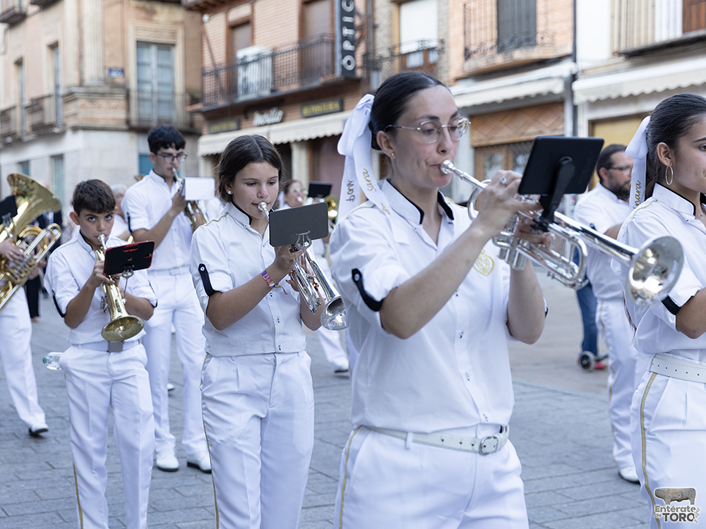 Toro vive un intenso fin de semana de actos religiosos y procesiones 15 Cristo Amparo 16