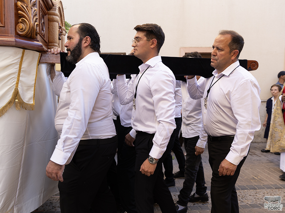 Toro vive un intenso fin de semana de actos religiosos y procesiones 5 Cristo Amparo 6