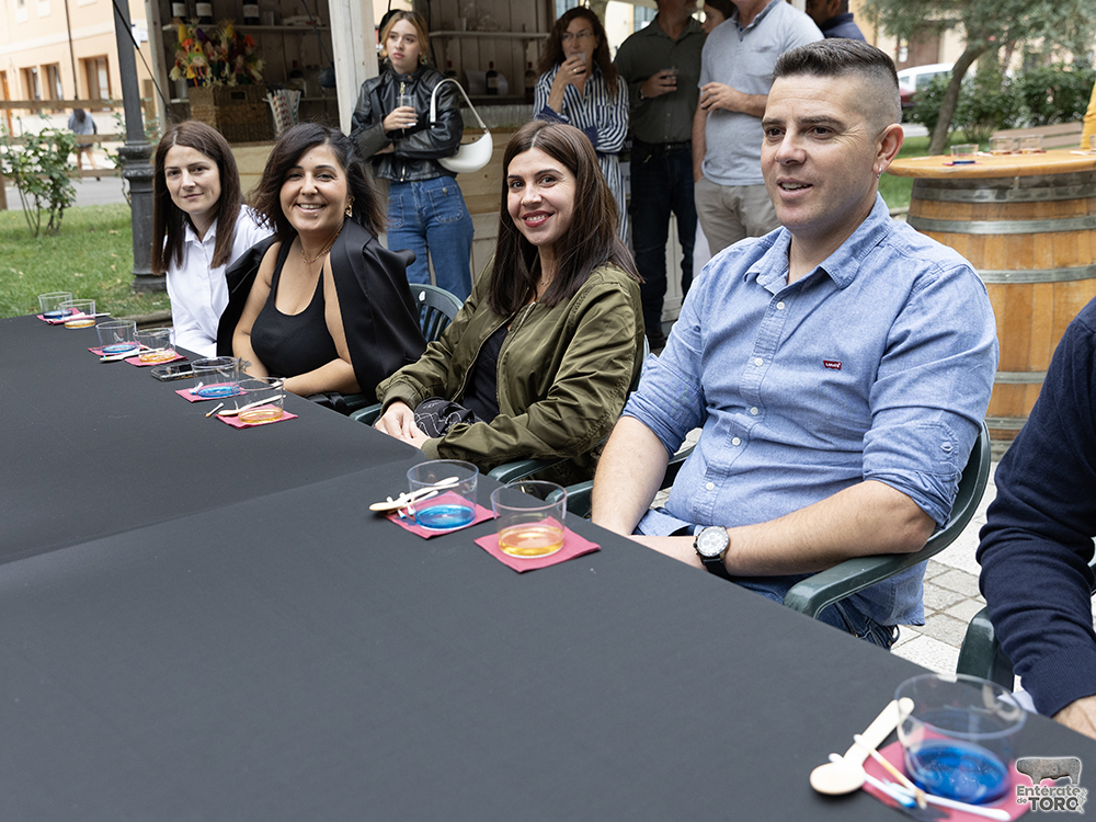 La Virgen del Canto y los fuegos artificiales, cierran un exitoso programa de fiestas 45 Feria del Vermut 8