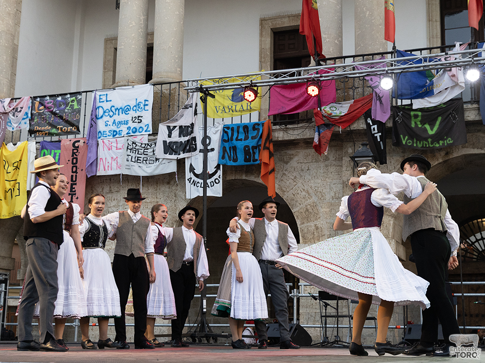 Éxito rotundo en la sexta edición del Festival Internacional de Folclore 15 Festival Folklore 15