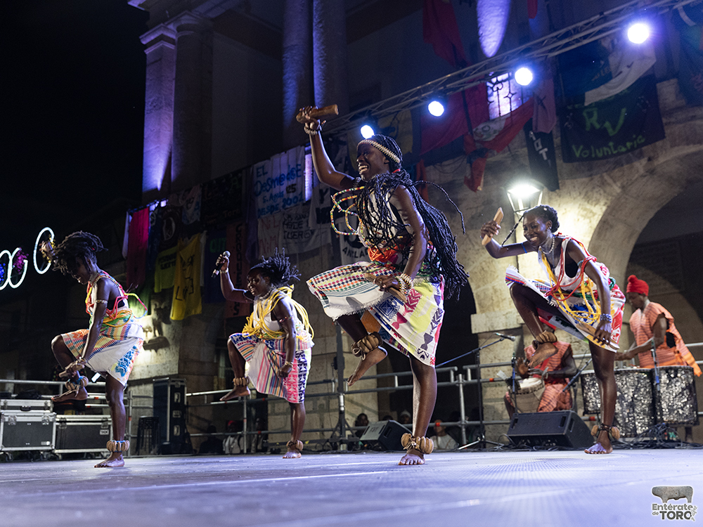 Éxito rotundo en la sexta edición del Festival Internacional de Folclore 5 Festival Folklore 5