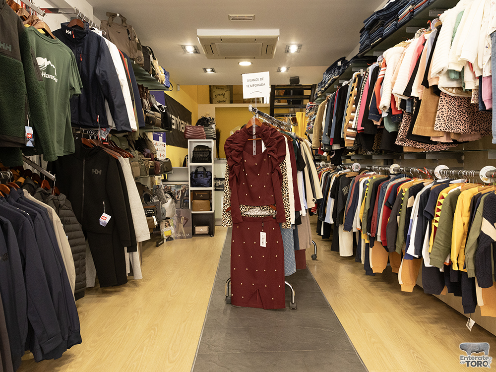 Spiral inicia una nueva etapa con el relevo generacional de Mario Ferrín y Ana María Londoño 12 Spiral 12