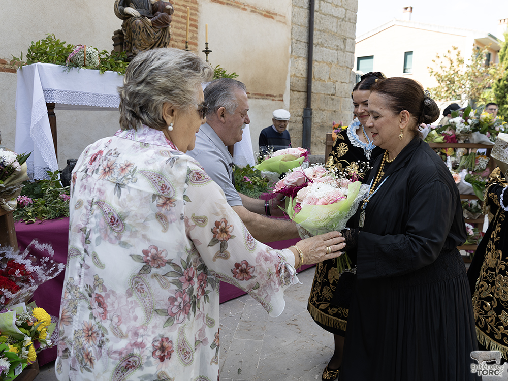 La Virgen del Canto y los fuegos artificiales, cierran un exitoso programa de fiestas 10 Virgen del Canto 10