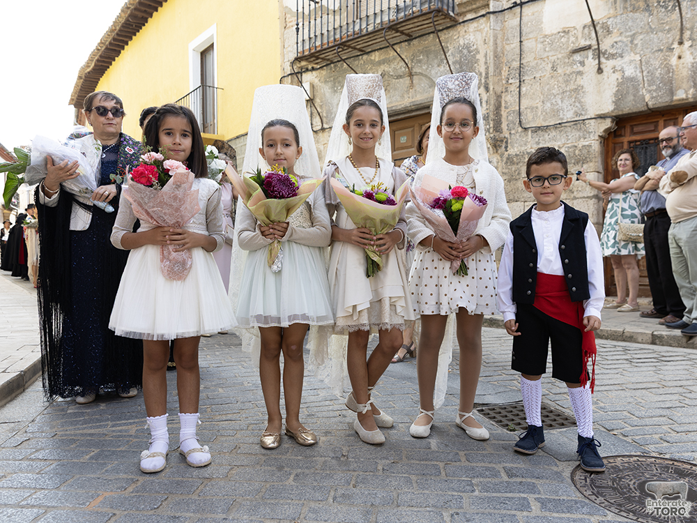 La Virgen del Canto y los fuegos artificiales, cierran un exitoso programa de fiestas 30 Virgen del Canto 30