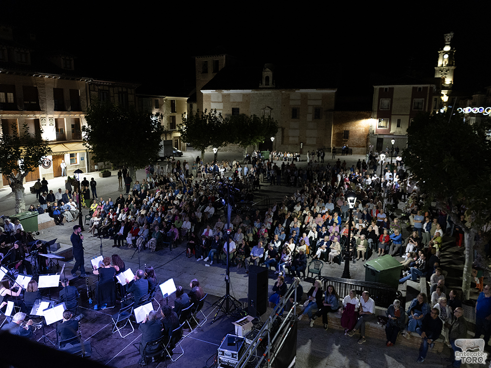 La Virgen del Canto y los fuegos artificiales, cierran un exitoso programa de fiestas 4 Virgen del Canto 4