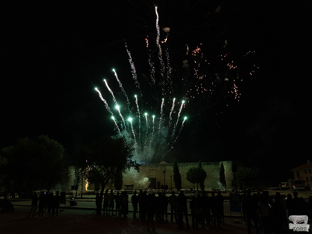 La Virgen del Canto y los fuegos artificiales, cierran un exitoso programa de fiestas 7 Virgen del Canto 7