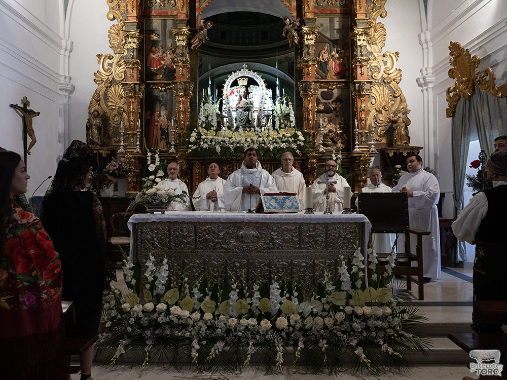 La Virgen del Canto y los fuegos artificiales, cierran un exitoso programa de fiestas 8 Virgen del Canto 8