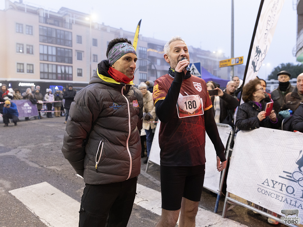 La X San Silvestre Toresana llena Toro de deporte, disfraces y competición. 14 San Silvestre 14