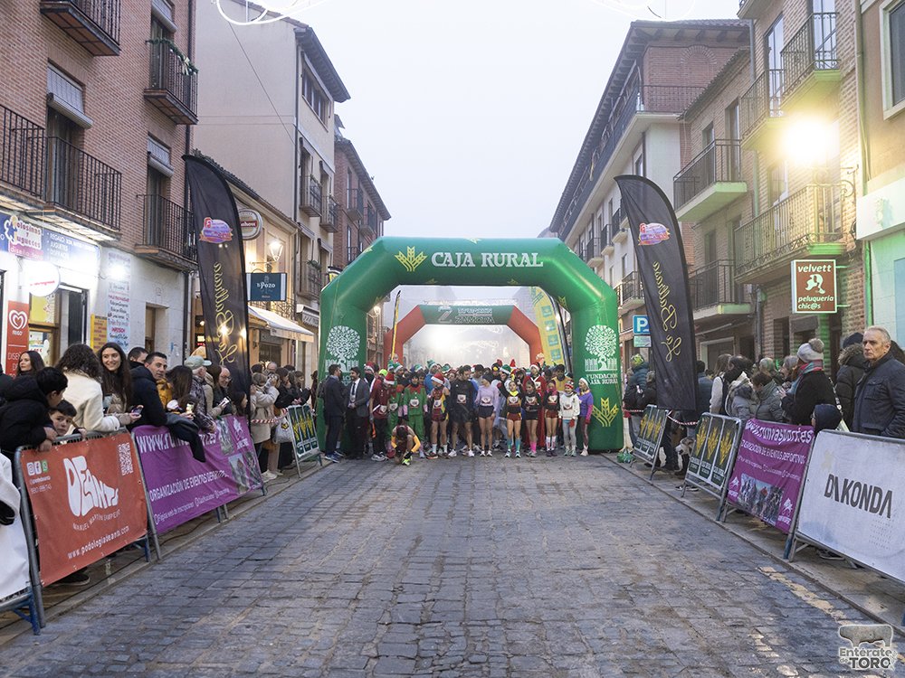 La X San Silvestre Toresana llena Toro de deporte, disfraces y competición. 15 San Silvestre 15