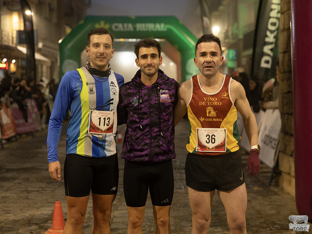 La X San Silvestre Toresana llena Toro de deporte, disfraces y competición. 7 San Silvestre 7