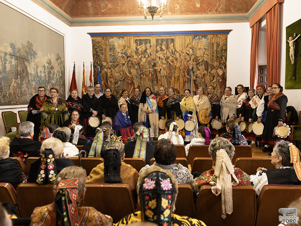 Las Águedas toman simbólicamente el mando en Toro 1 Aguedas 2